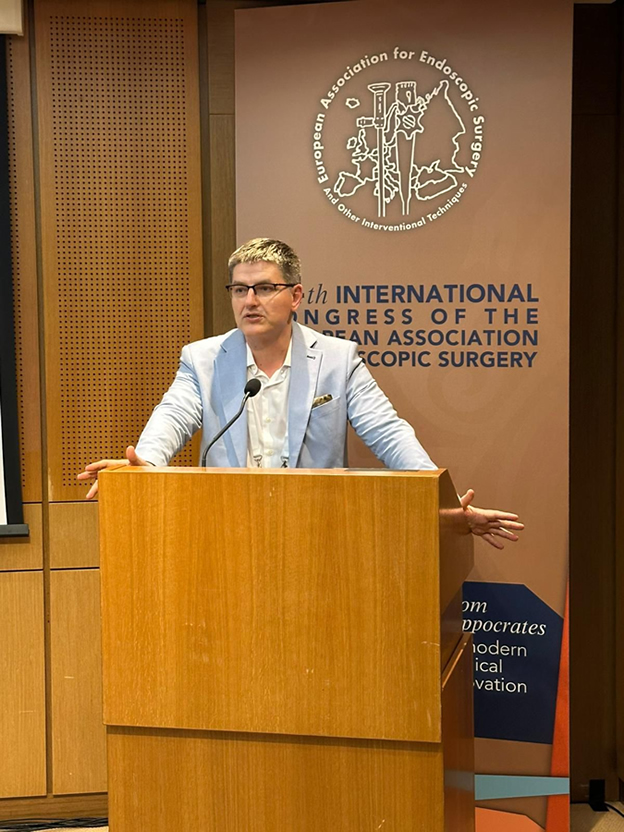 34 Kongres EAES (European Association for Endoscopic Surgery)